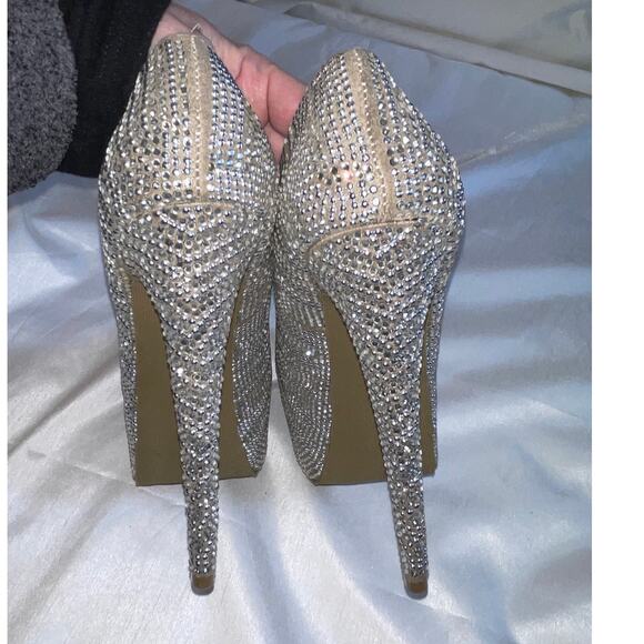 STEVE‎ MADDEN Dyvinal Platform Rhinestone Silver Jeweled Heels - Size 10 - Picture 4 of 15
